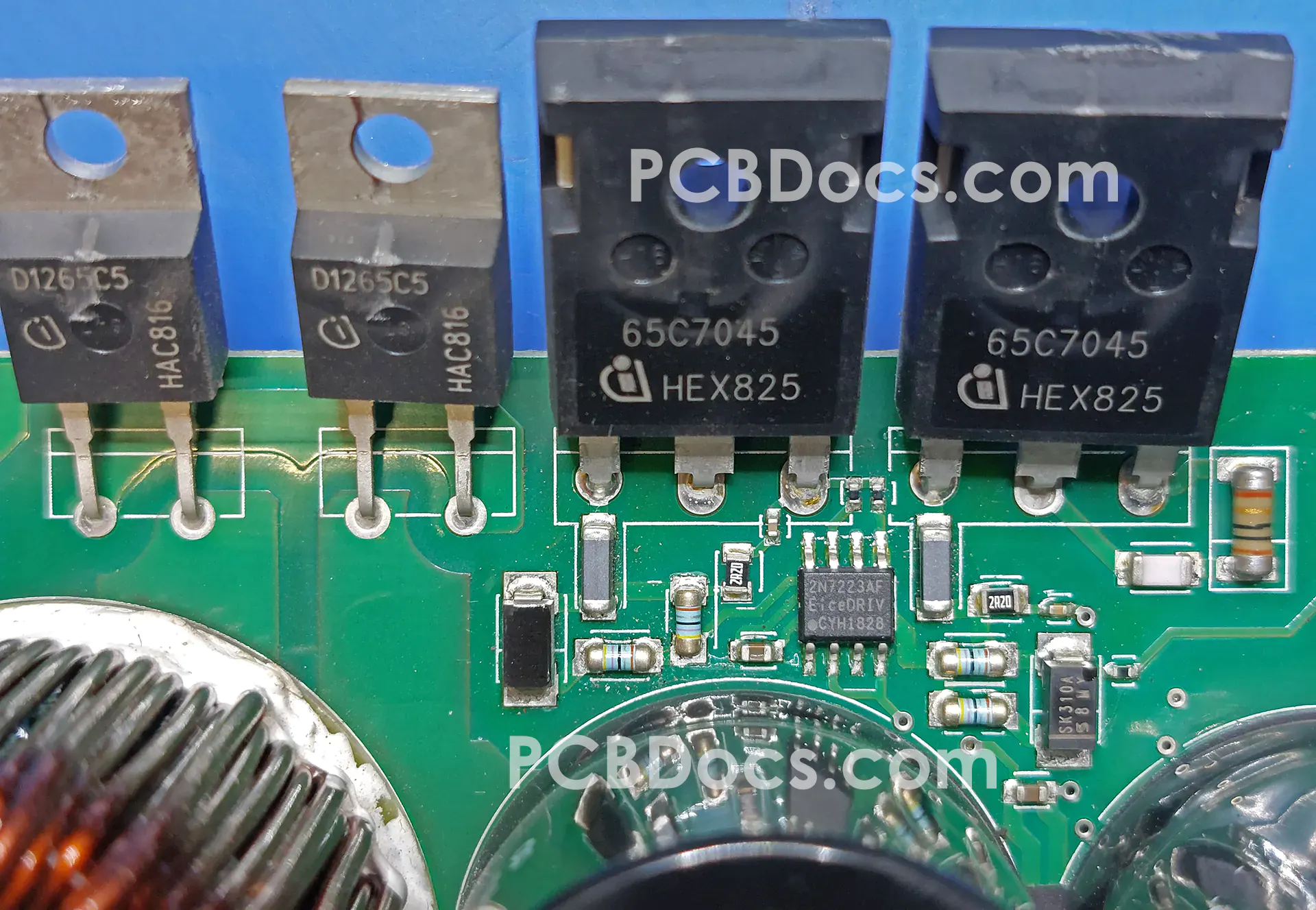 Eltek FlatPack2 3000W HE PFC and Main DC Stage Section Components Top View.